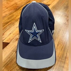 Dallas Cowboys hat size small/medium in GUC